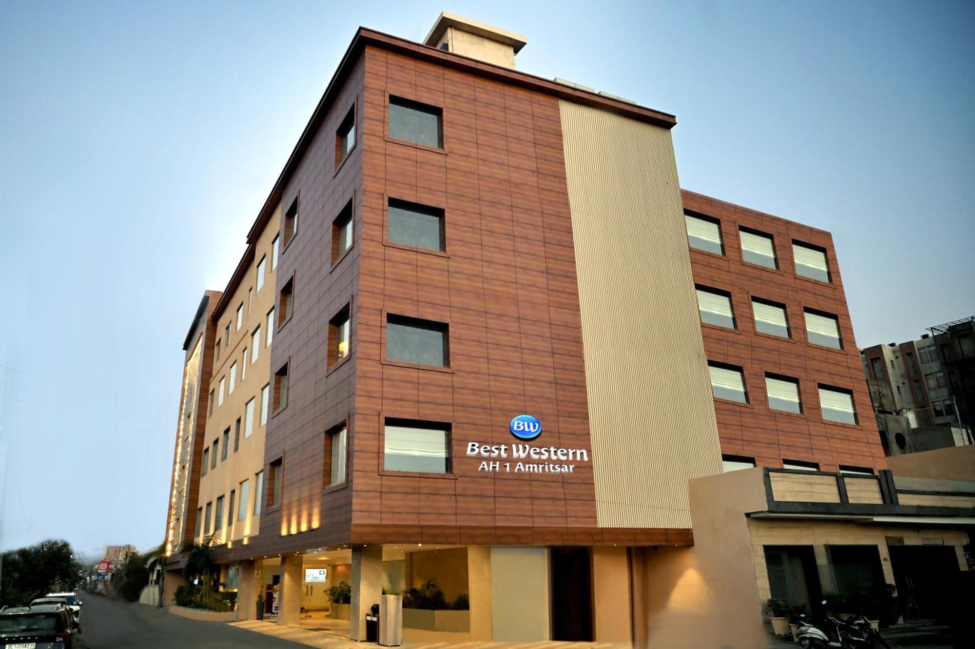 Best Western Ah1 암리차르 외부 사진